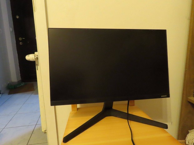 22" Samsung F22T350FHR LCD monitor fekete (LF22T350Fhrxen)