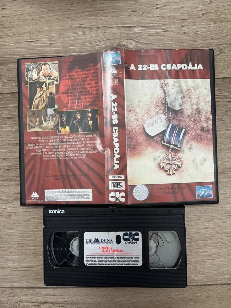 22 es csapdja vhs.   