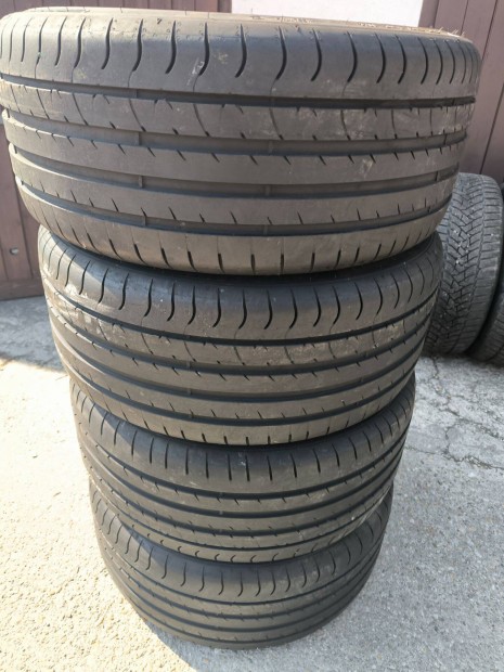 235/35R19 Sava ny�rigumik 235/35 19