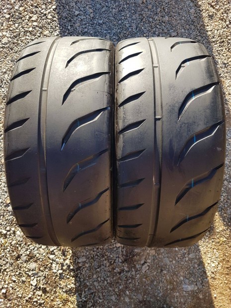 235/35 R19 nyri gumi 2db Toyo Proxes R888R