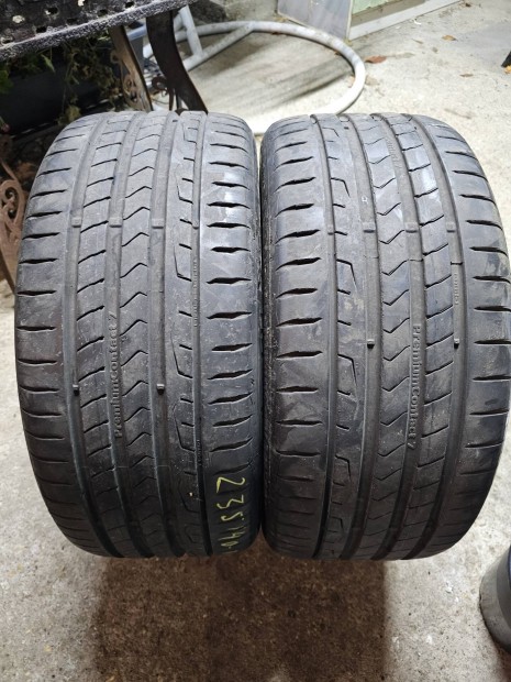 235/40 R18 Continental nyrigumik 2 db