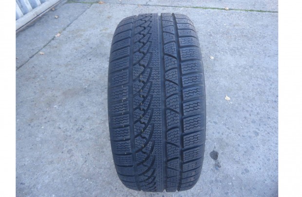 235/40 R18 Petlas tli gumi 4db 8.5mm