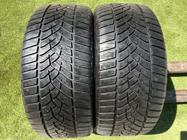 235/40 R19 Goodyear UltraGrip Performance téli gumi 5,5-6mm