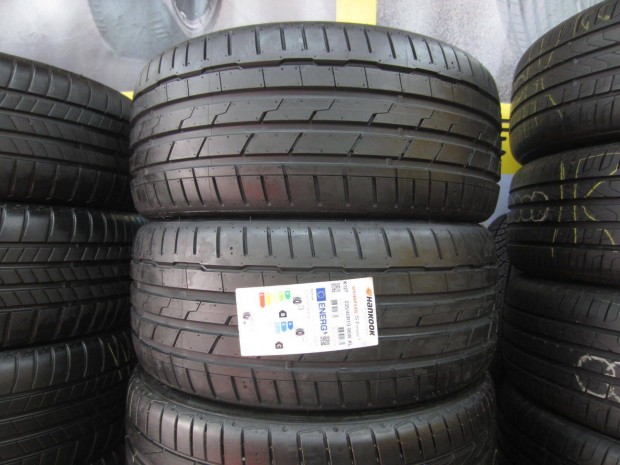 235/40 R19 Hankook S1 Evo3 96Y