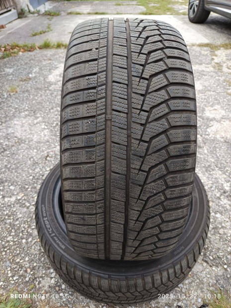 235/40 r18 90%os 2db Hankook téli gumi eladó