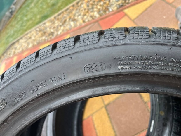 235/40 r18 Goodride téligumi szett!