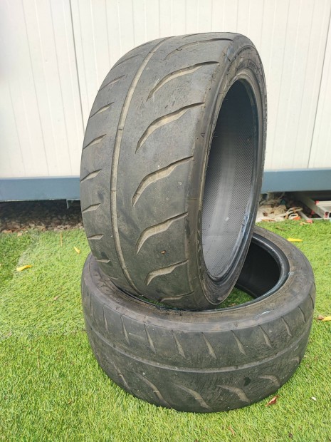 235/40 r18 Toyo R888R