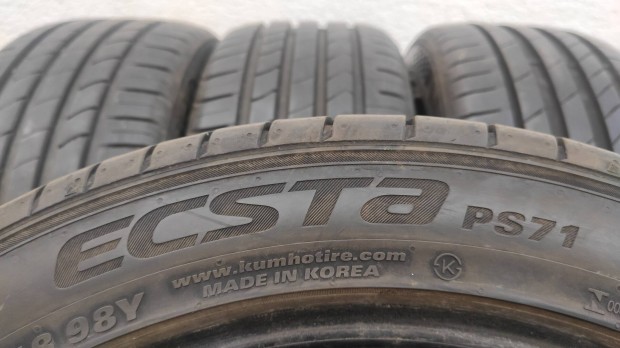 235/45R18 235/45 R18 235/45 18