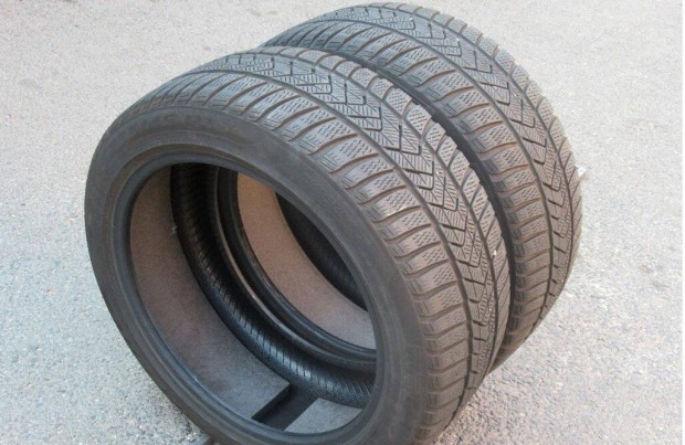 235/45R18 Pirelli Sottozero Winter téli gumi 18" téligumi pár