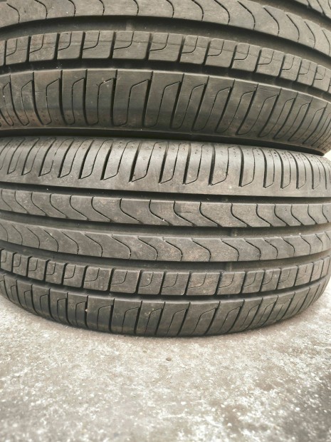 235/45R18 Pirelli nyárigumik eladók