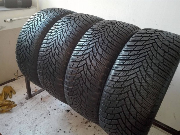 235/45R18 Új Firestone téli gumi garnitúra 235/45 r18