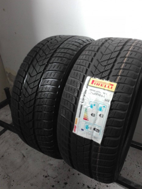 235/45R18 Új Pirelli téli gumi 2db 235/45 r18
