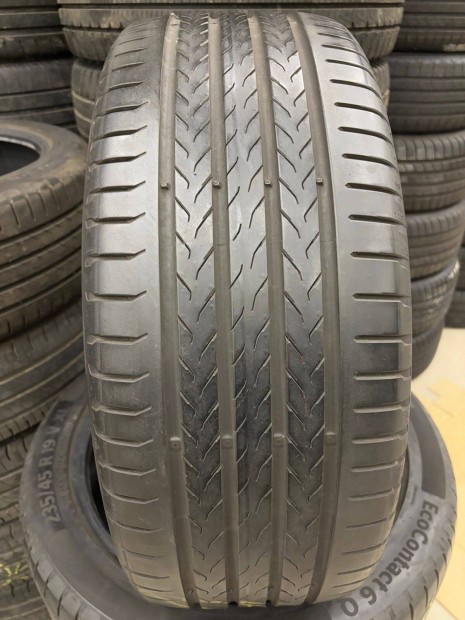 235/45R19 235/45 R19 újszerű Continental nyári gumi ÁR/db Dot23