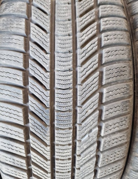 235/45R21 235/45 R21 235/45/21 235/45 21
