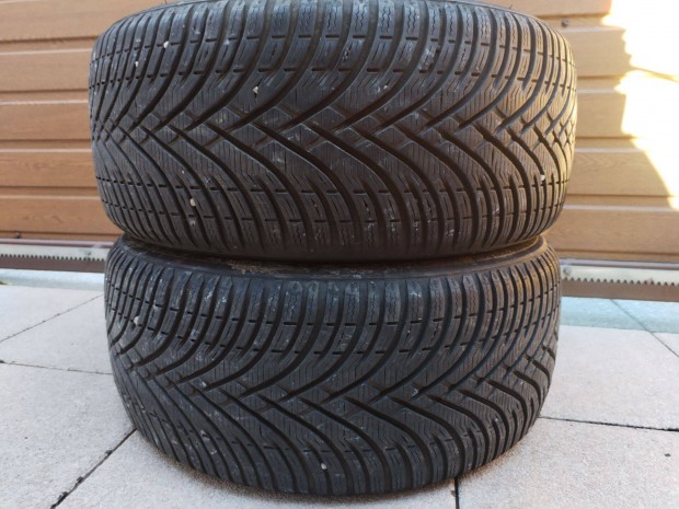 235 45 17 kleber 235/45 R 17 téli gumi 2 db 2023.43.hét