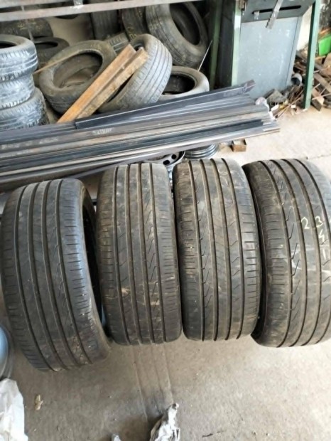 235 45 18 Hankook