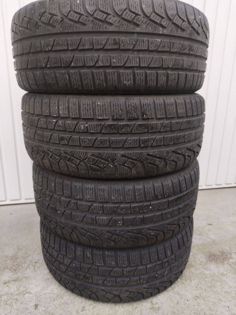 235 45 18 pirelli 235/45 R 18 tli gumi garnitura