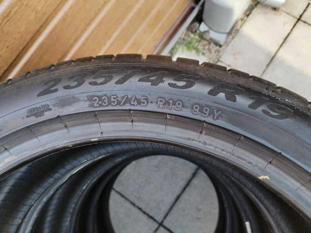 235 45 19 pirelli 235/45 R 19 nyári gumi garnitura 2022.07.hét