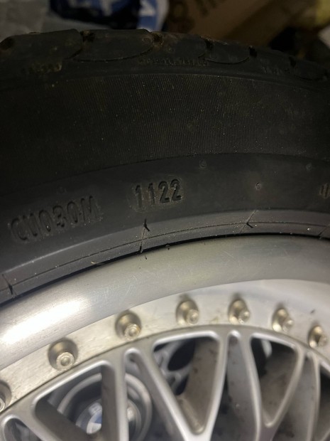 235/45/R17 nyrigumi 235 45 R17 Pirelli