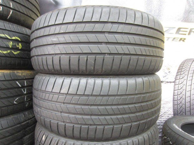 235/45 R18 Bridgestone T005 94W