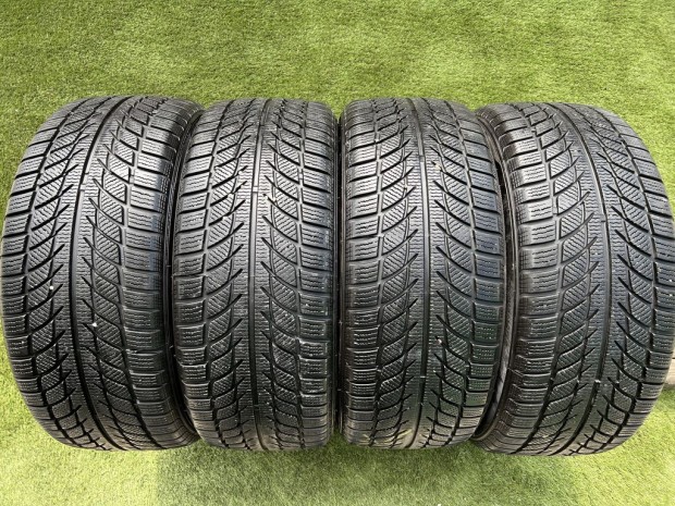 235/45 R18 Westlake SW608 téli gumi 6mm
