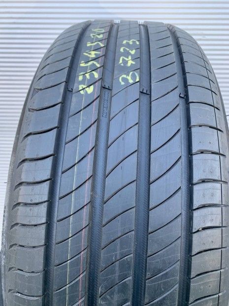 235/45 R20 235/45R20 235/45/20 235/45x20 nyri gumi