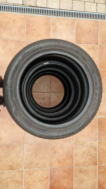 235/45 ZR17 - 94Y 4 db nyri gumi