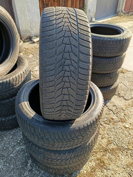 235/45 r19 4ves 4db Hankook tli gumi elad