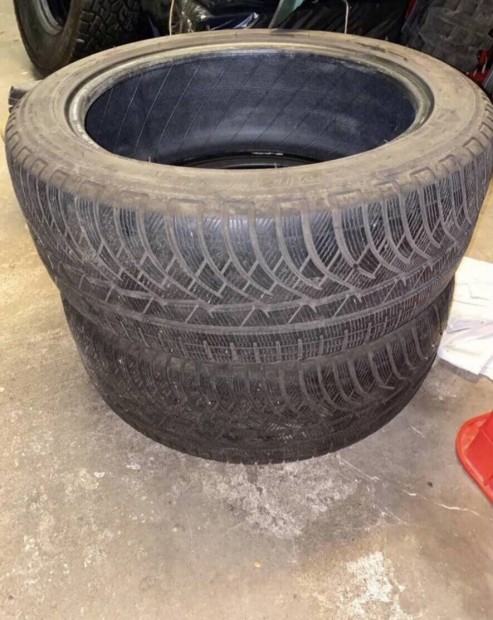 235/45r18 Tli