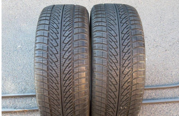 235/50R18 Goodyear Ultragrip téli gumi pár 18" téligumi