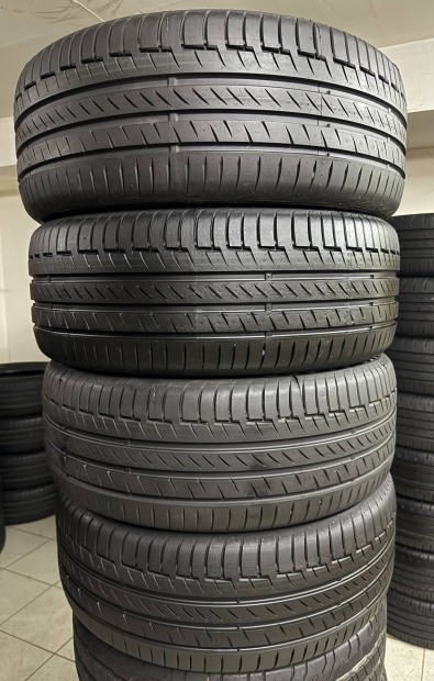 235/50R19 235/50 R19 Continental demo j nyri gumi szett 