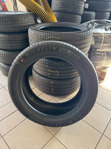 235/50R 19 j Michelin primacy 4 nyri gumi szett elad