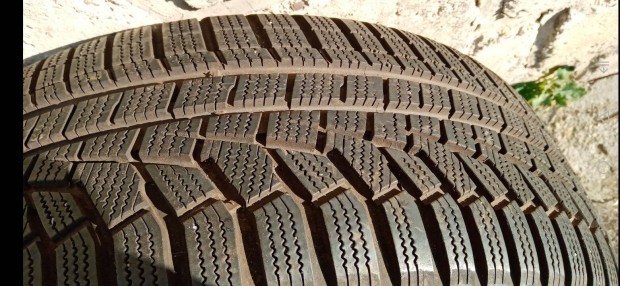 235 50/19 �s 45/19 T�li, axi�s P�cs