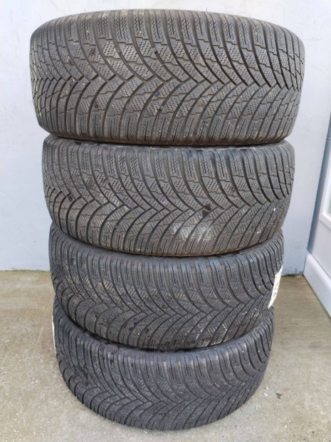 235 50 19 firestone 235/50 R 19 tli gumi garnitura 2021.46.ht