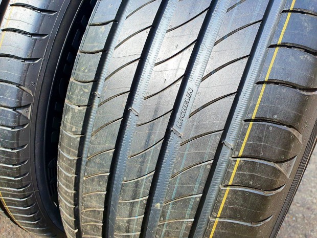 235/50 R19 103V XL - Michelin Primacy 4 - (j)