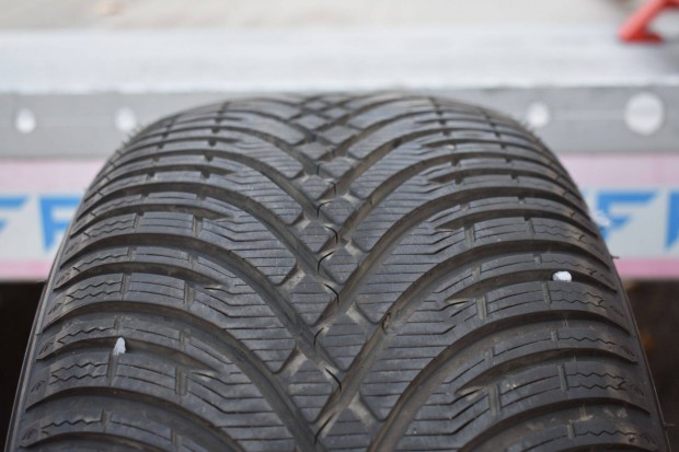 235/50 R19 Kleber Krisalp HP3 tli 7mm