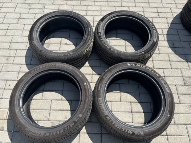 235/50 R19 Michelin nyárigumi