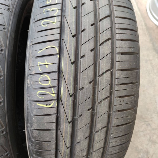 235/50 R19 Új!! Hankook nyári gumi 120000ft a 4db/207/