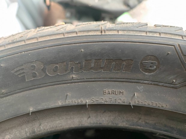 235/50 R19 tli gumi 4db