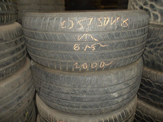 235/50r18 Vredestein négyévszakos gumi ajándék szereléssel