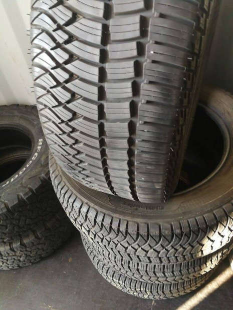 235/55R17 4 vszakos kleber gumi Dot:2021