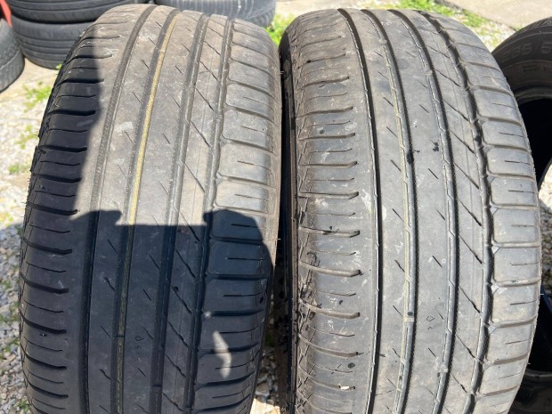235/55R17 Nokian nyári gumi szett