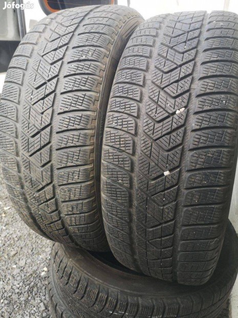 235/55R18 2db Pirelli tligumi elad