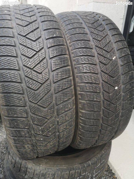 235/55R18 2db Pirelli tligumi elad