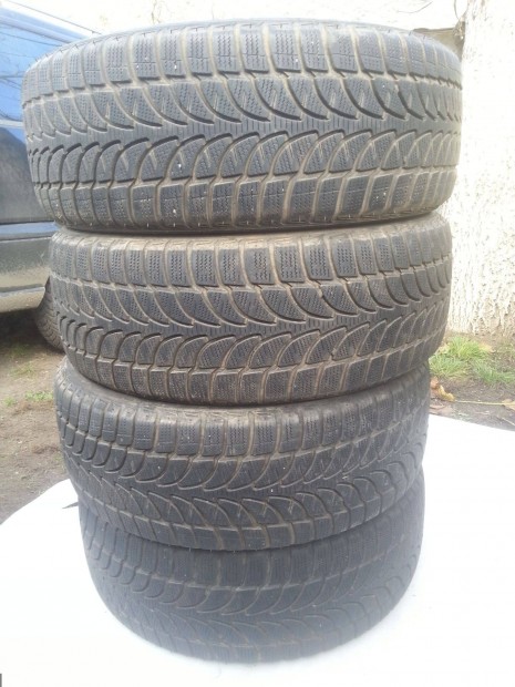 235/55R18 Bridgestone tli gumi garnitra