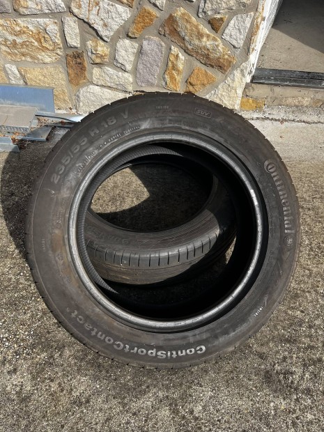 235/55R18 Conti nyri 2022