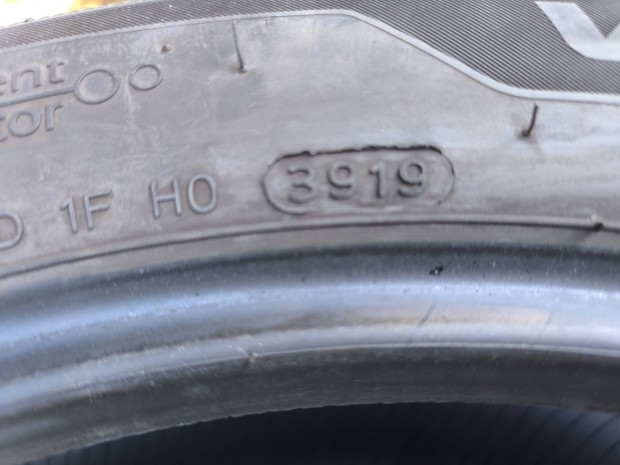 235/55R18 ny�ri gumi