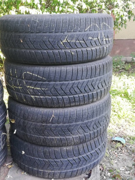 235/55R18 tli gumi abroncs 