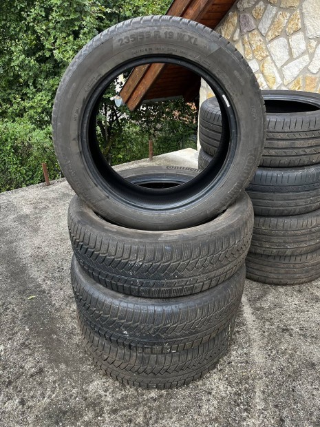 235/55R19 Conti tli 2022