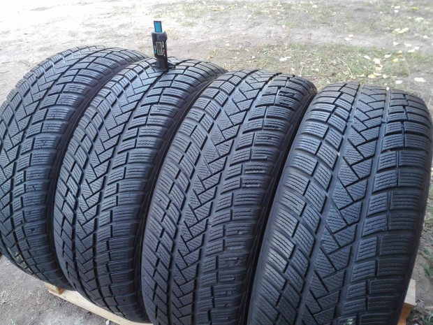 235/55R19 Vredestein tli gumi garnitra 235/55 r19